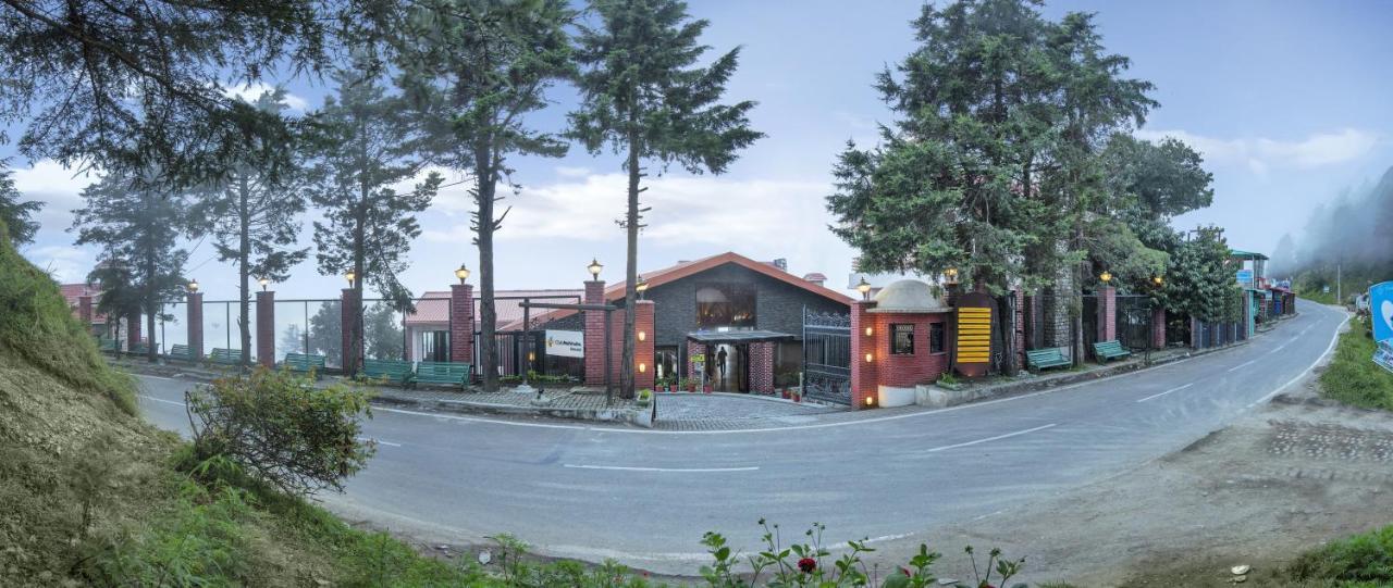 Club Mahindra Kanatal Luaran gambar