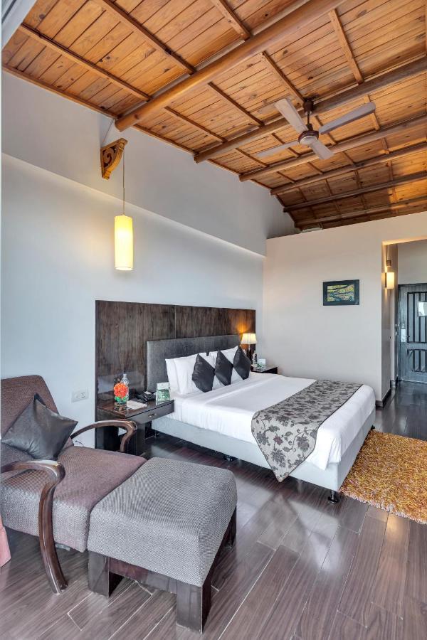 Club Mahindra Kanatal Luaran gambar